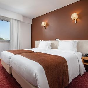 Habitación Estándar con 2 Camas Individuales